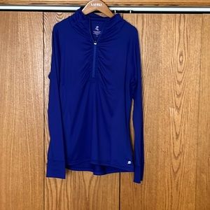 Energy zone breathable 1/4 zip pull over. Great fit! Size L. Purple